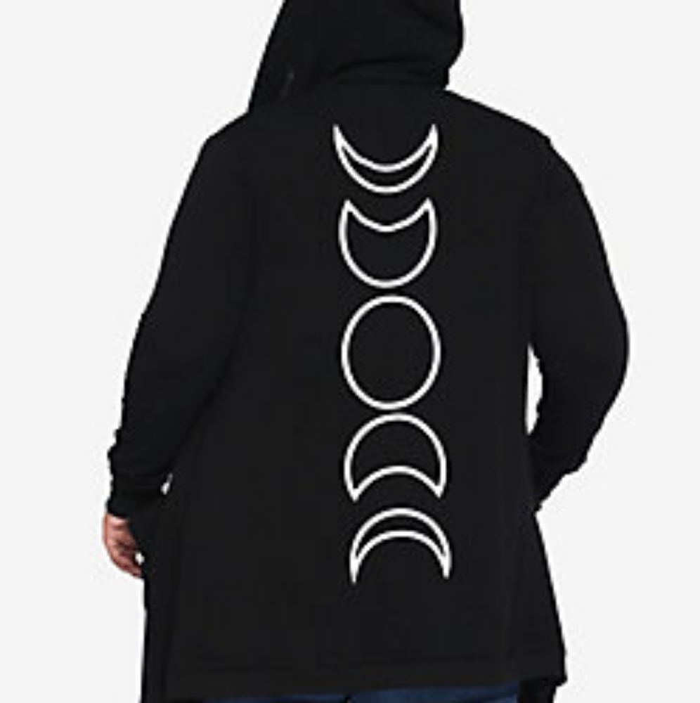 *ISO* Hot Topic Plus Size Moon Phase Cardigan